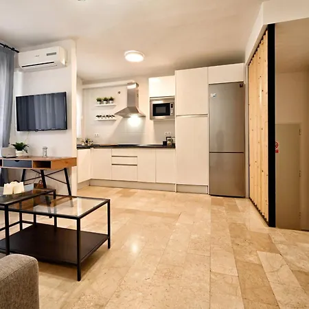 Apartamento Rent4 Rafa *